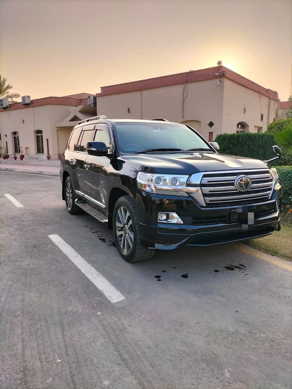 TOYOTA LAND CRUISER ZX 2015