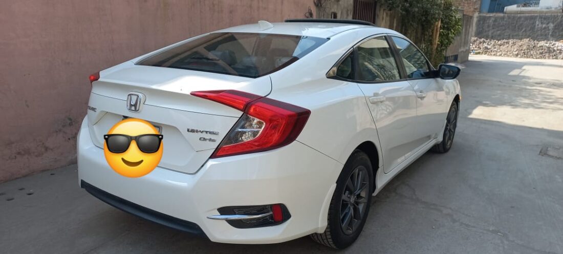Honda civic X ug 2021