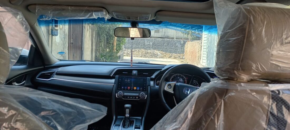 Honda civic X ug 2021