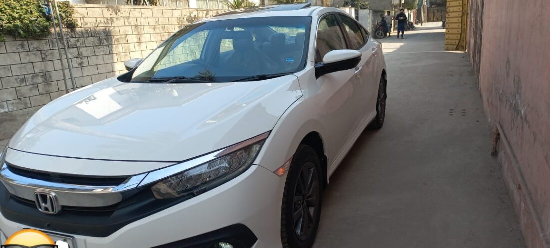 Honda civic X ug 2021