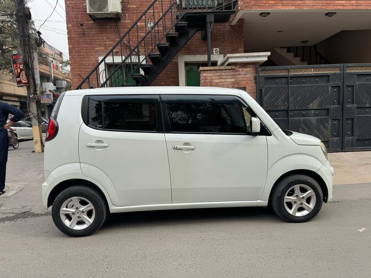 Nissan moco 2015/19