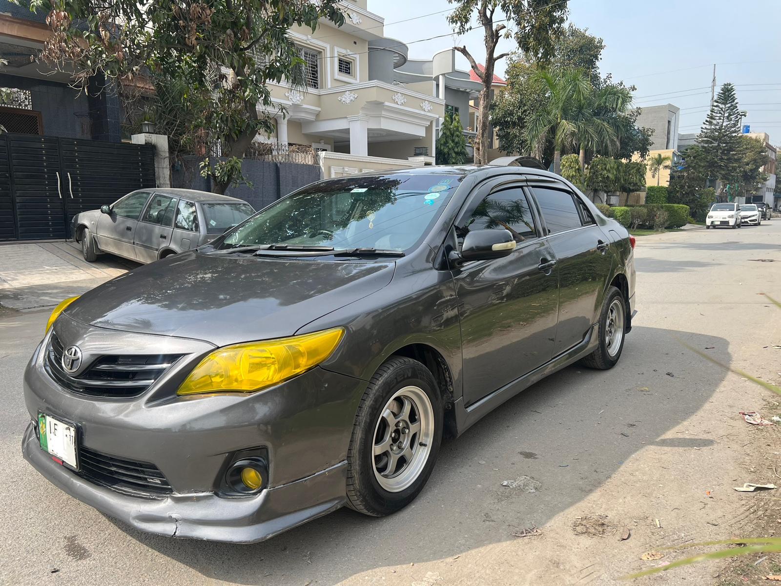 Toyota Altis 1.8 2011