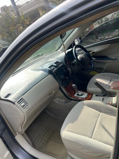 Toyota Altis 1.8 2011