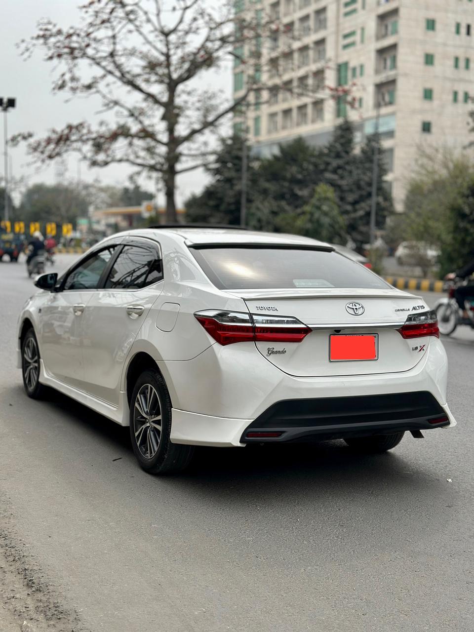 Toyota Grande X 1.8 CVT 2022