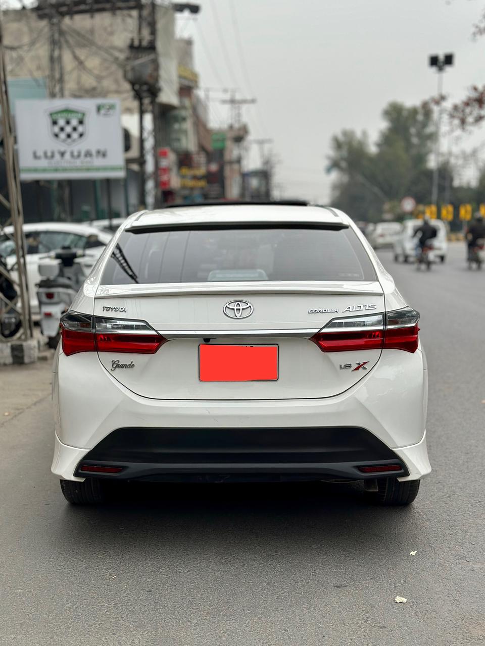 Toyota Grande X 1.8 CVT 2022
