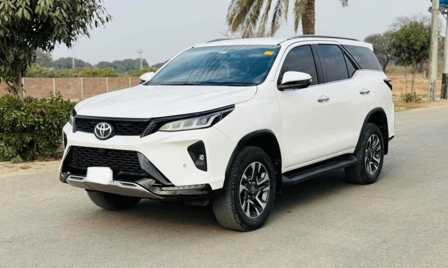 Toyota Fortuner Legender 2.8 2023