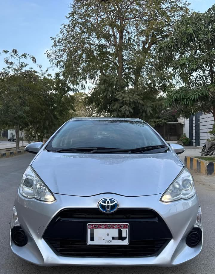 TOYOTA AQUA S 2015/19