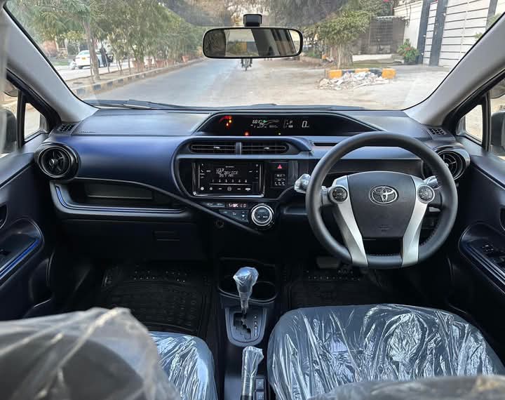 TOYOTA AQUA S 2015/19