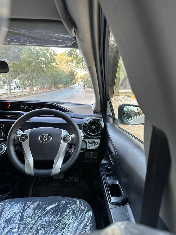 TOYOTA AQUA S 2015/19