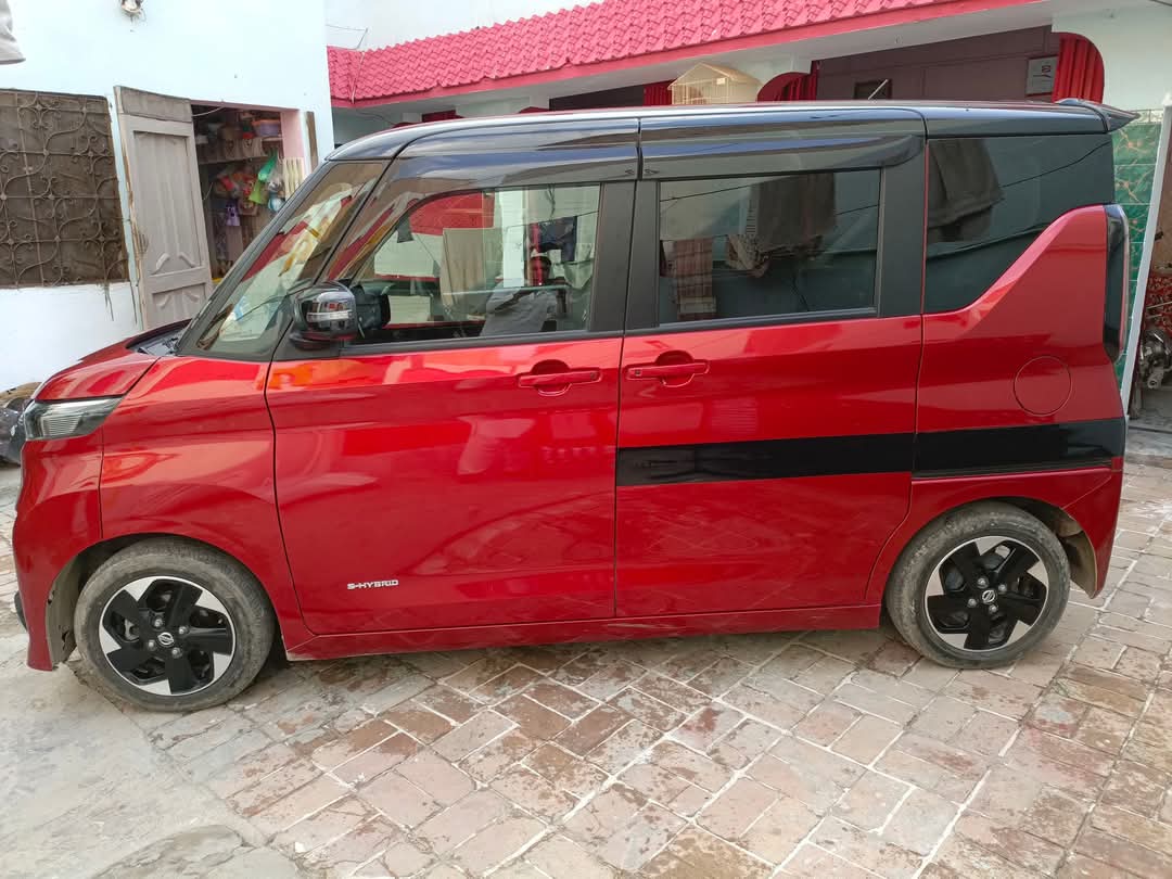 Nissan Roox Highway Star 2021