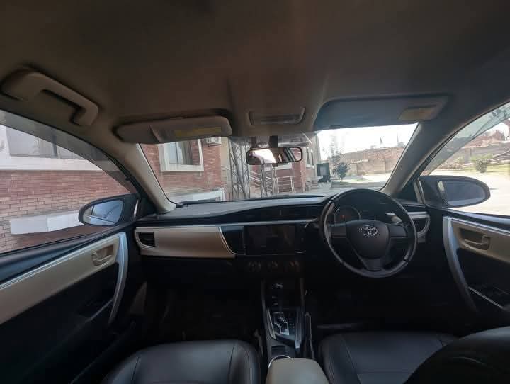 Toyota corolla altis(1.6 auto)2016