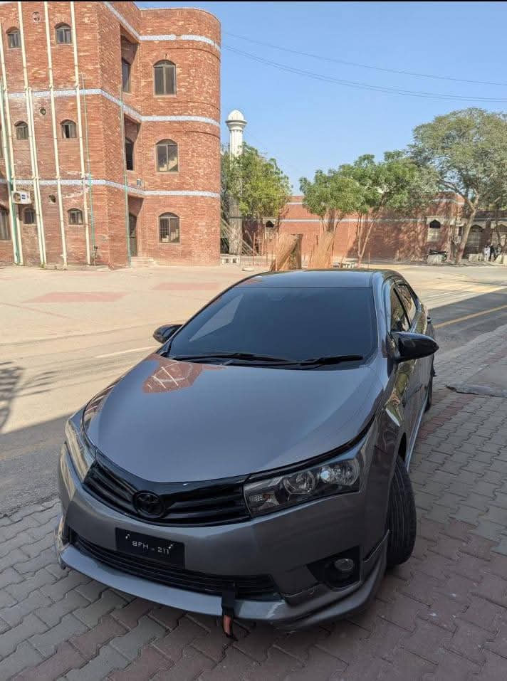 Toyota corolla altis(1.6 auto)2016