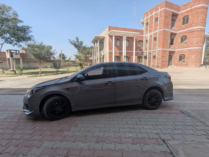 Toyota corolla altis(1.6 auto)2016