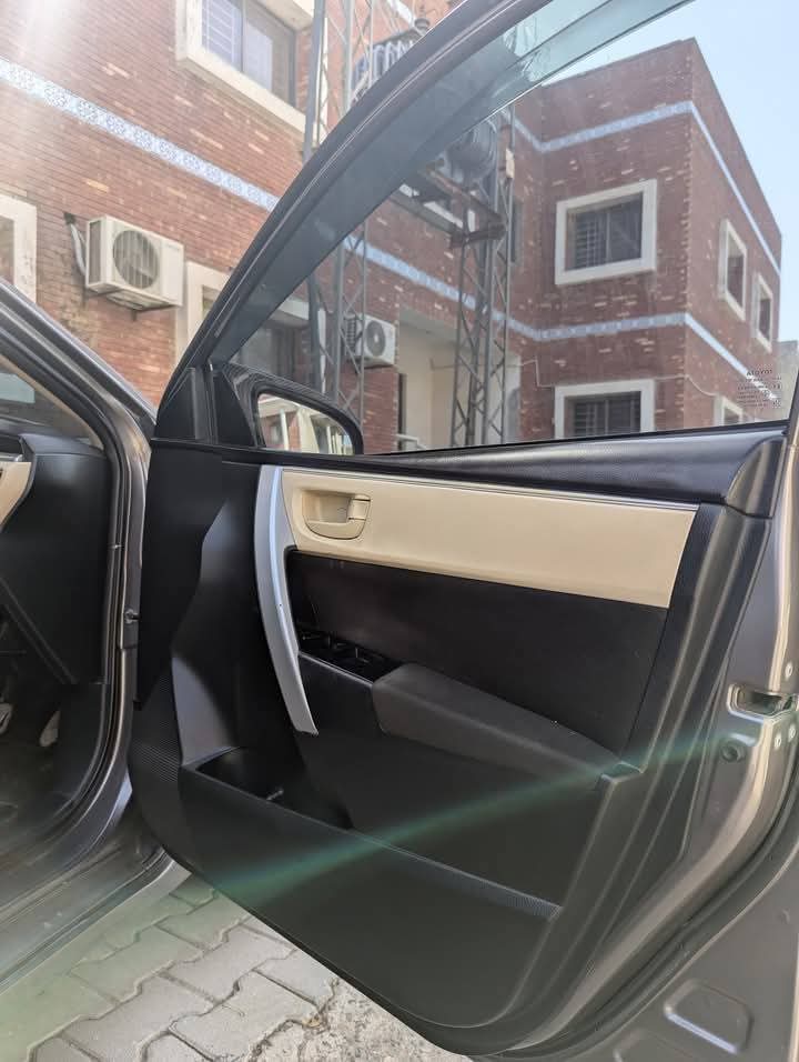 Toyota corolla altis(1.6 auto)2016