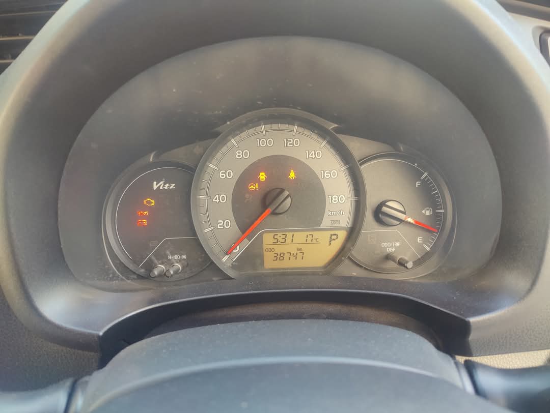 TOYOTA VITZ(2017)