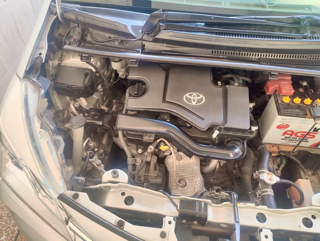 TOYOTA VITZ(2017)