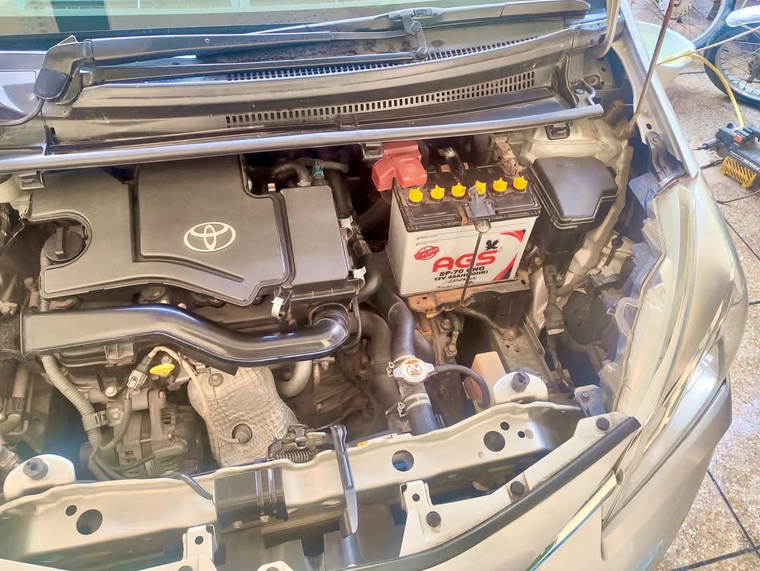 TOYOTA VITZ(2017)