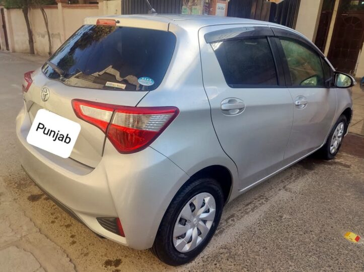 TOYOTA VITZ(2017)