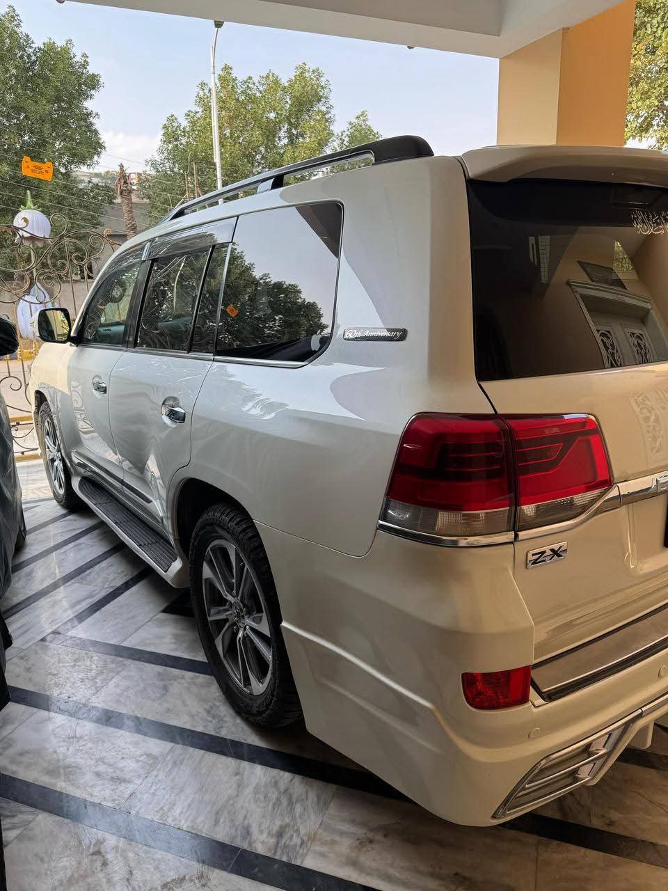 Toyota Land Cruiser ZX(2010)