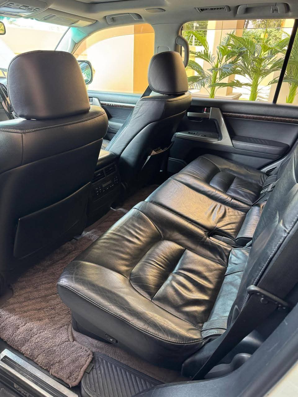 Toyota Land Cruiser ZX(2010)