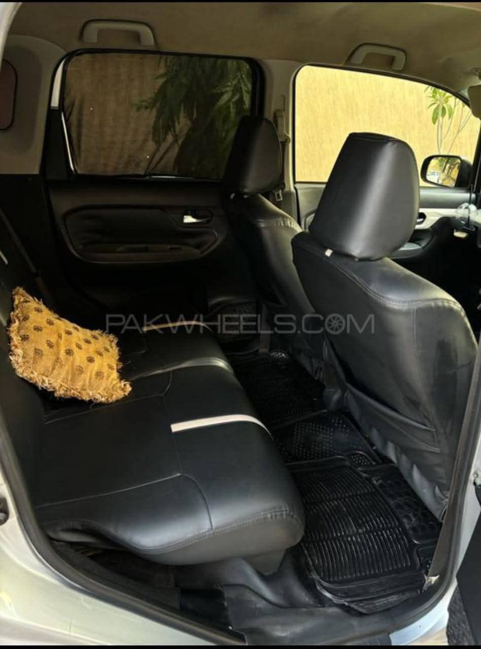 Daihatsu move X (2015)