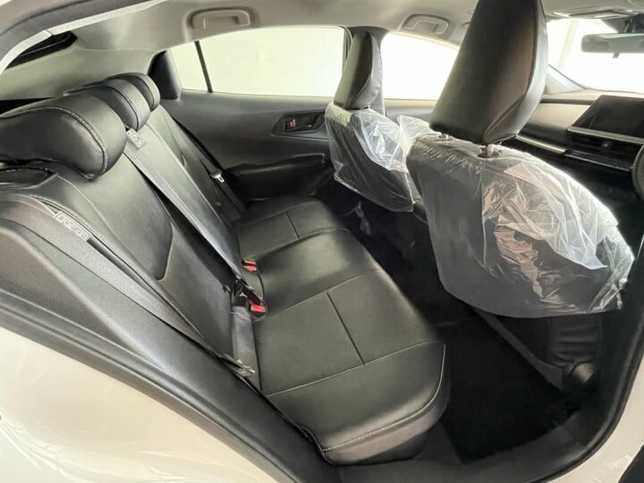 TOYOTA PRIUS (2023)