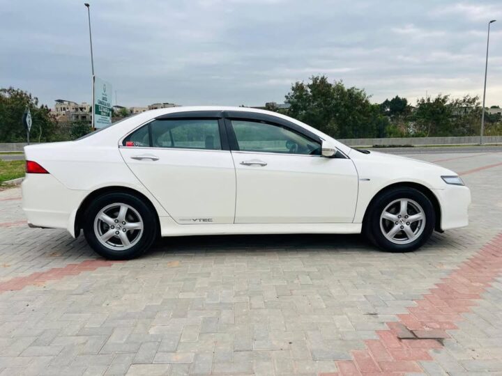 Honda Accord CL-7 (2006)