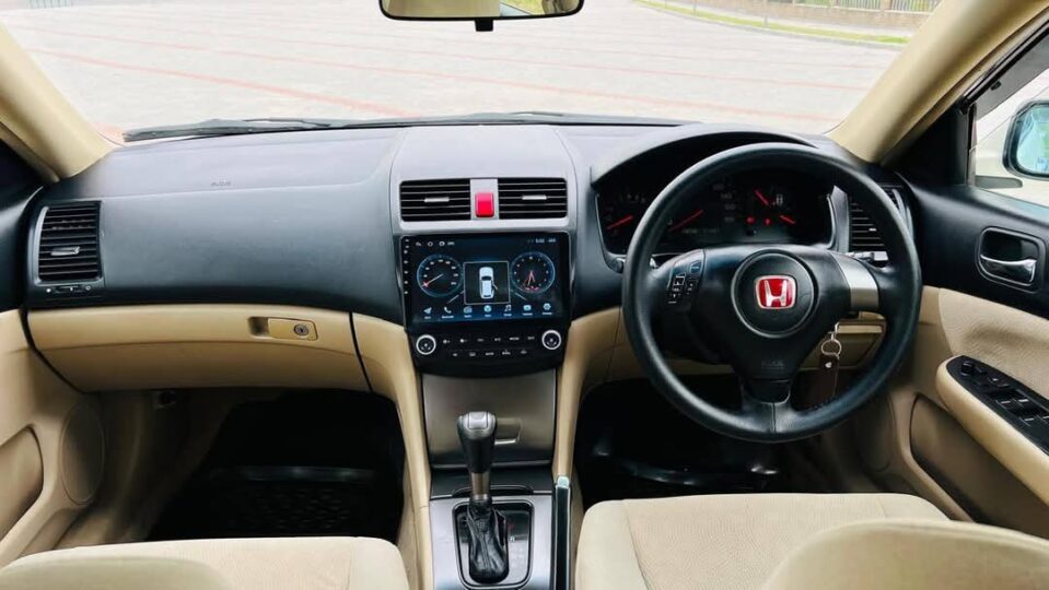 Honda Accord CL-7 (2006)
