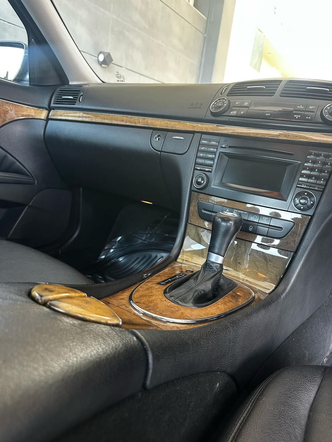 Mercedes Benz E Class (2008)