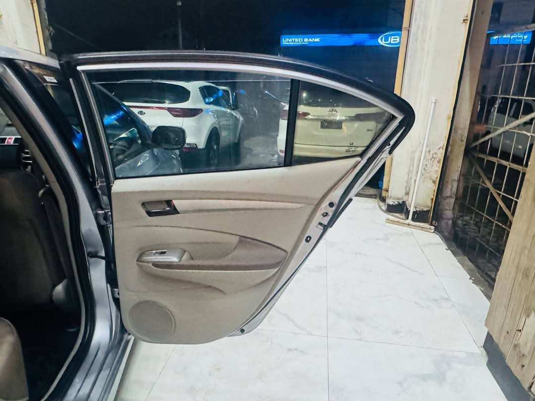 HONDA CITY 1.3 MANUAL(2018)