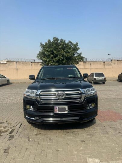 TOYOTA LAND CRUISER(2012)