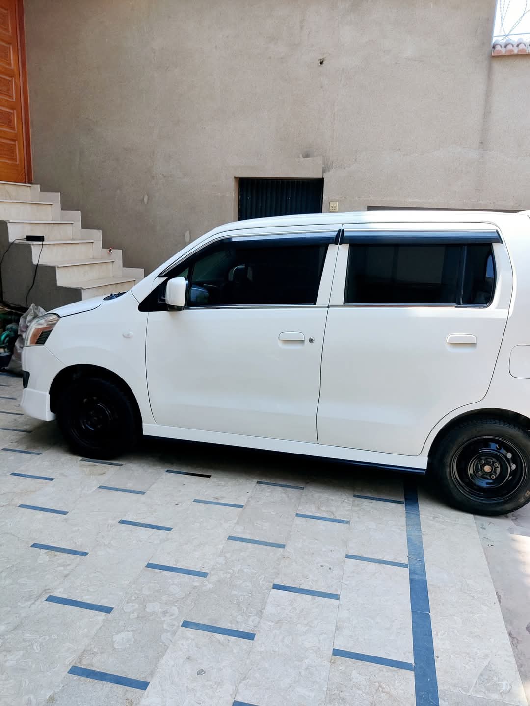 SUZUKI WAGONR VXL (2018)