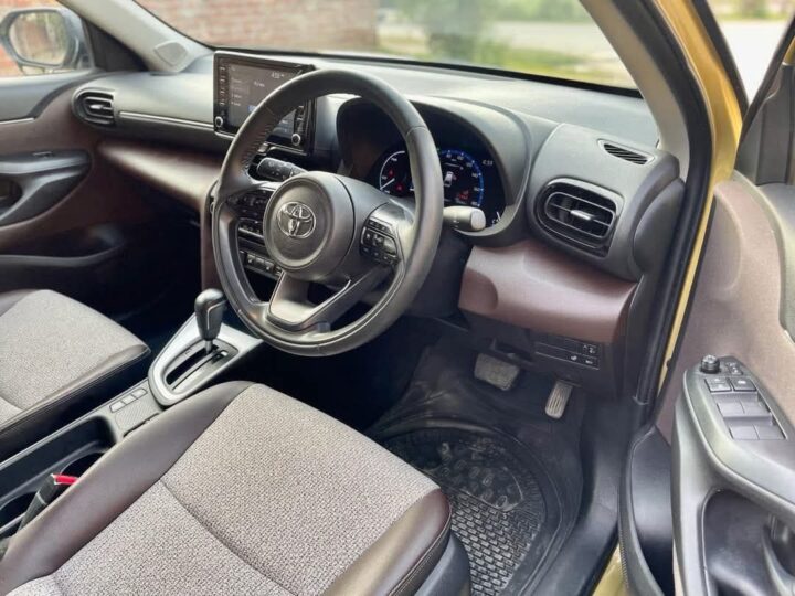 Toyota Yaris Cross E-Four(2021)