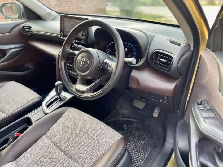 Toyota Yaris Cross E-Four(2021)