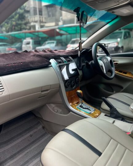 TOYOTA Altis SR (2012)