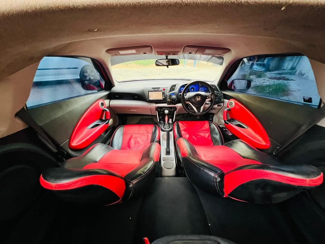 HONDA CR-Z (2010)