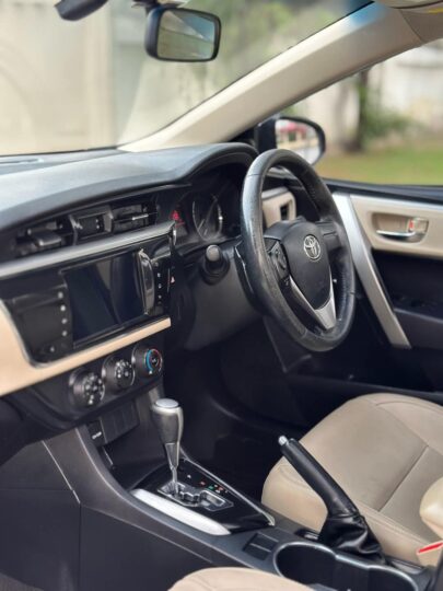 Toyota GRANDI CVT-i1.8(2015)