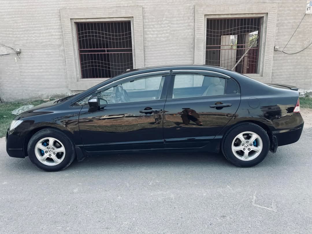 Honda CIVIC REBORN UG (2011)