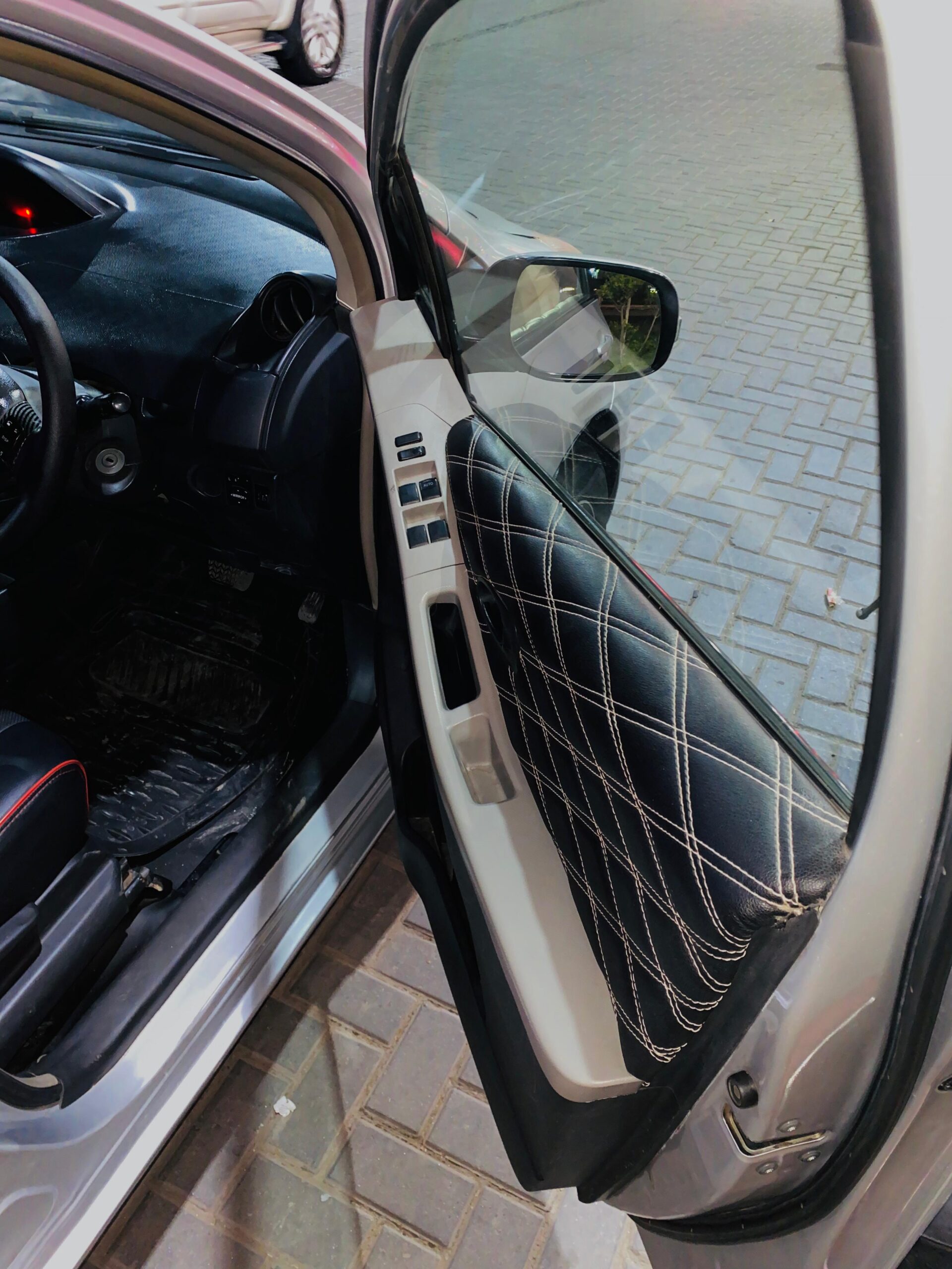 Toyota Vitz 2010/13