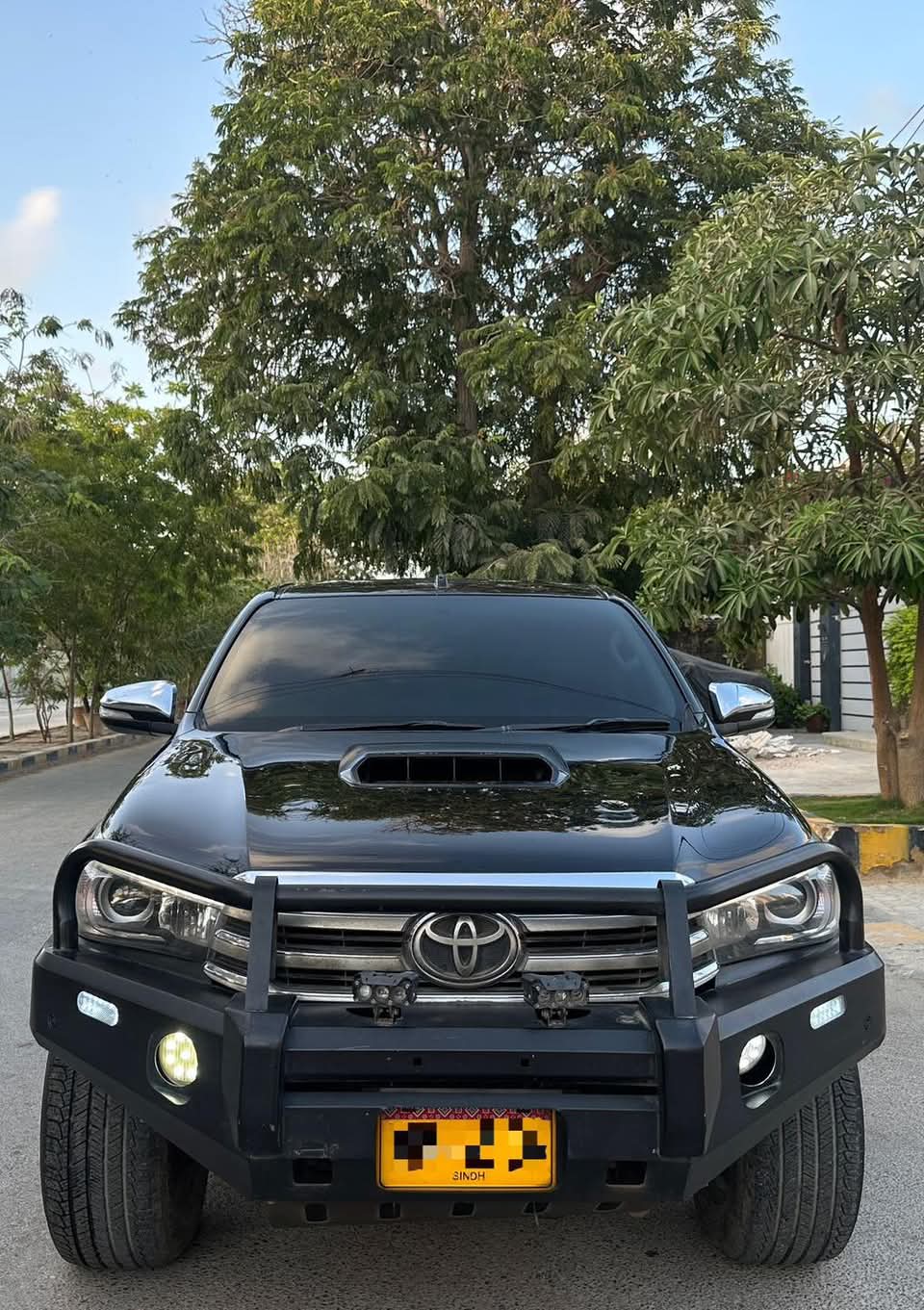 TOYOTA HILUX REVO V 2017