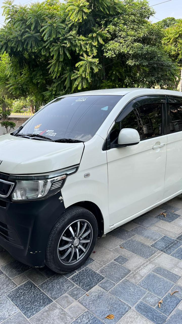 Honda N wogen 2014/17