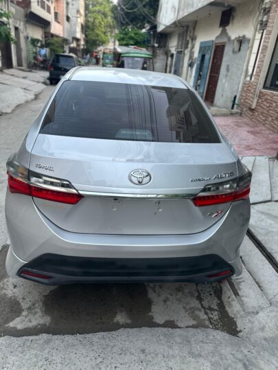 Toyota Altis 2023