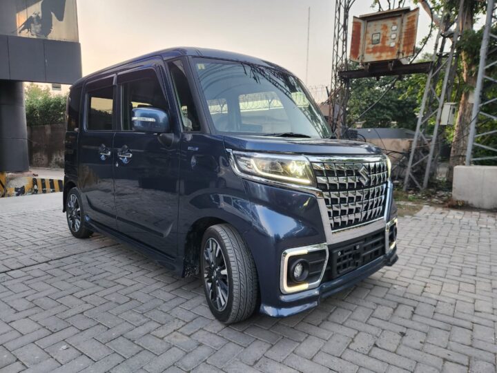Suzuki Spacia Hybrid custom 2023/25