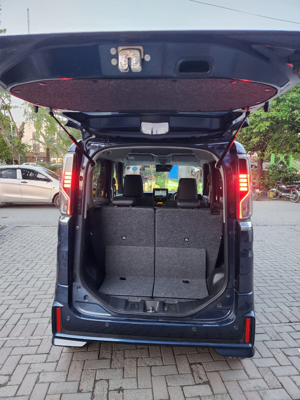 Suzuki Spacia Hybrid custom 2023/25