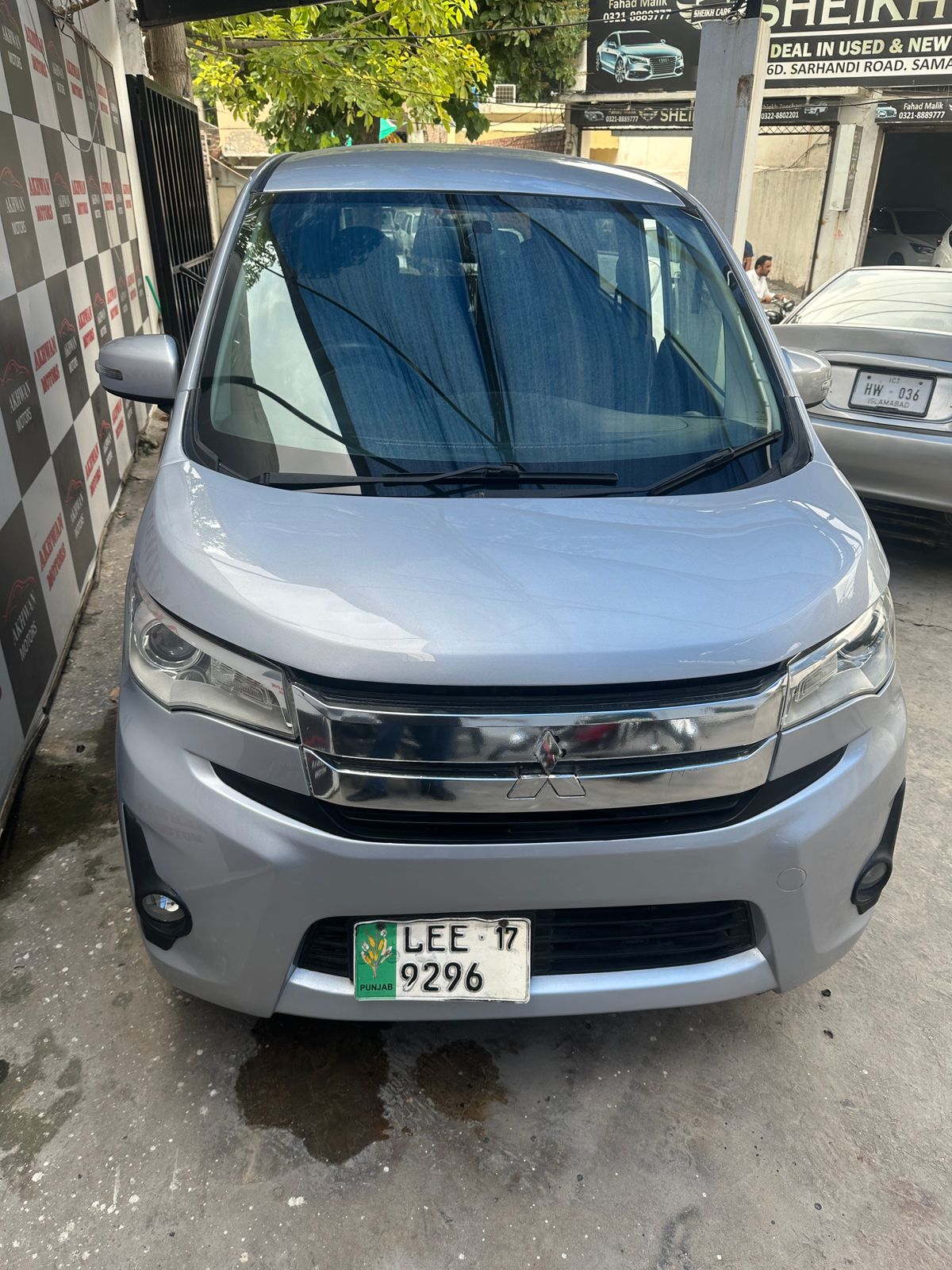 Mitsubishi Ek custom 2014/17